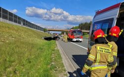 służby ratownicze na miejscu zdarzenia