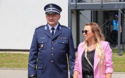 Przewodniczący policyjnego związku zawodowego Grzegorz Gubała oraz przewodnicząca związku cywilnego Justyna Skiba