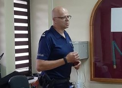 policjanci podczas wykładu