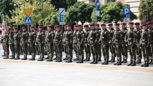 uroczystości święta wojska polskiego w krakowie