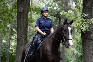 policjantka na koniu