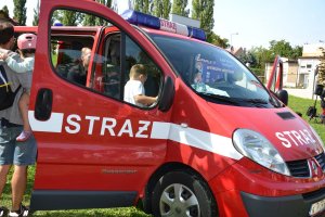 policjanci podczas akcji profilaktycznej