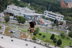 Policjanci SPKP w trakcie ćwiczeń w Tauron Arenie