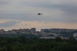 Policjanci SPKP w trakcie ćwiczeń w Tauron Arenie