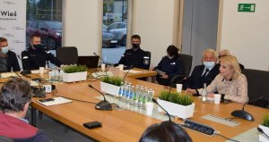 debata społeczna na temat bezpieczenstwa