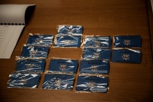 stanowisko organizacyjne KWP w Krakowie. Poborowi czekają na swoją kolej