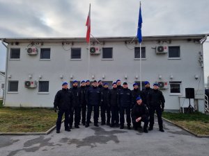 komendant ledzion wizytujący policjantów w kosowie