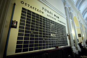 Dzień pamięci ofiar zbrodni Katyńskiej - tabliczki epitafijne pomordowanych
