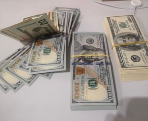 dolary  na stole