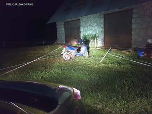 skuter w elektrycznym pastuchu