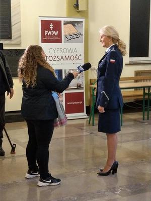 Pani naczelnik centralnego laboratorium kryminalistycznego policji