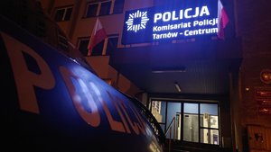 wejście do Komisariatu Policji Tarnów-Centrum