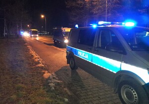 Zabezpieczenie Pucharu Polski w Hokeju na lodzie 2022 radiowozy pilotaż autokarów