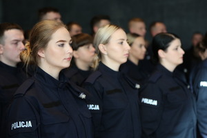 trzy nowe policjantki