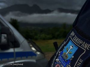policja zakopane giewont burza