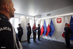 policjanci podczas odznaczeń