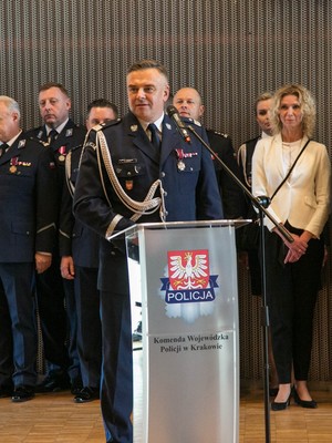 Przemawia Komendant Wojewódzki Policji w Krakowie