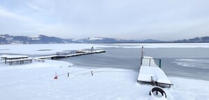 Jezioro Rożnowskie zimą