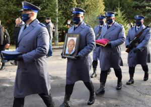 Uroczystości pogrzebowe zmarłego policjanta asp. szt. Bogusława Kozimor1